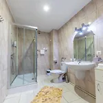 Amphitryon Hotel