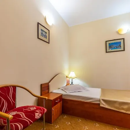 Hotell Amphitryon Bukarest