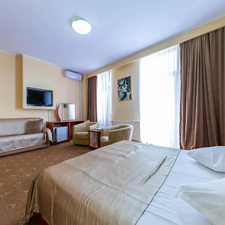 Amphitryon Отель 3*