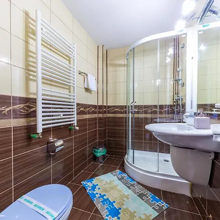 Amphitryon Hotel