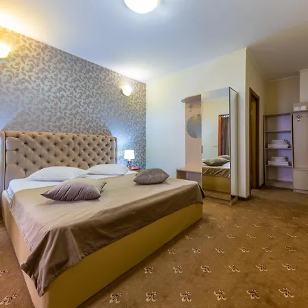 Amphitryon Bucharest