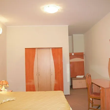 Amphitryon Bucharest