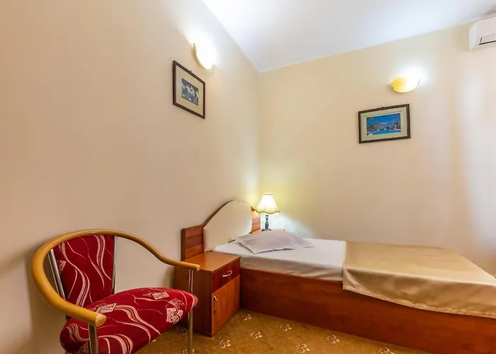 Hotel Amphitryon Boekarest