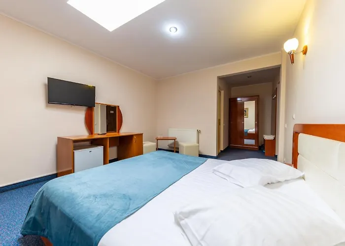 Amphitryon 3* Boekarest