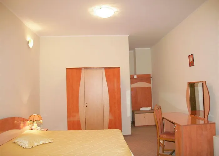 Amphitryon Bukurešť